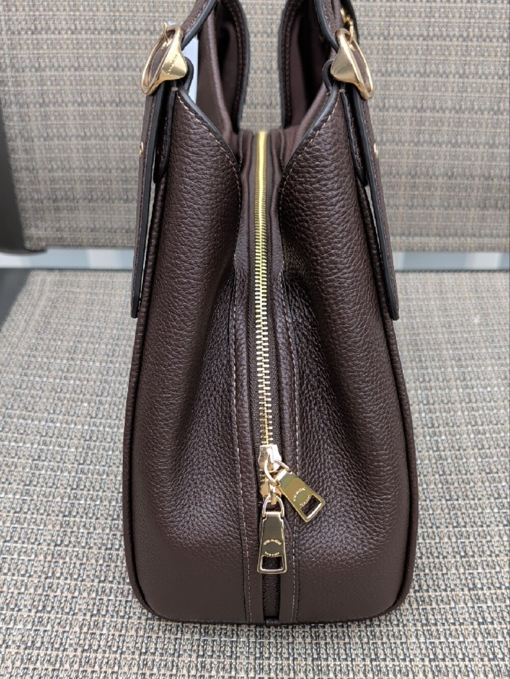 Coach Erin Pebbled Leather Shoulder Bag Maple (CAQ86) NWT - Picture 4 of 12